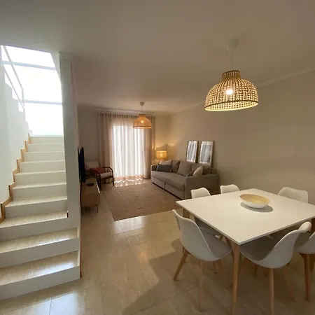 Дом отдыха Dragoeiro *